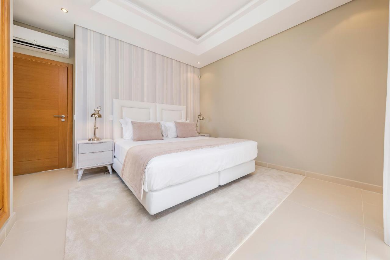 The Crest Hotel Almancil Ngoại thất bức ảnh