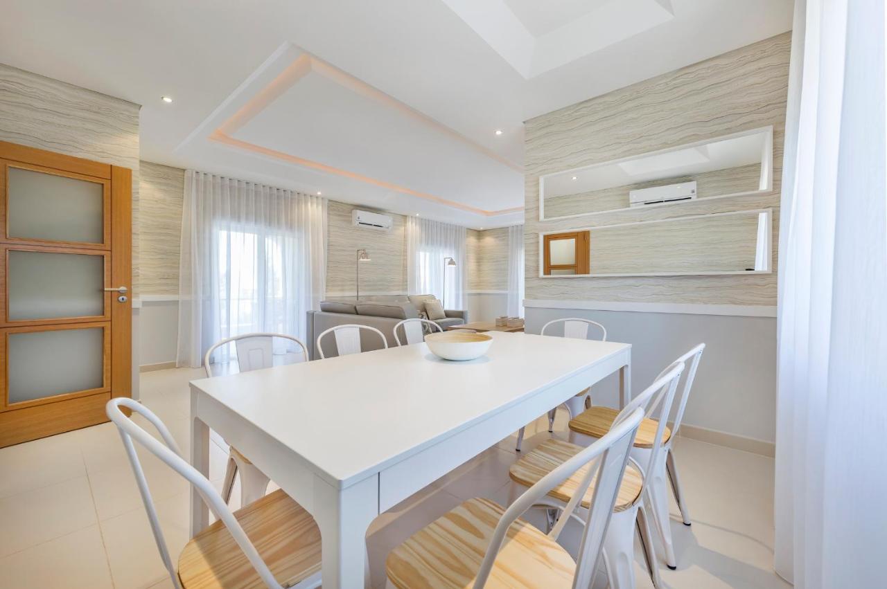 The Crest Hotel Almancil Ngoại thất bức ảnh