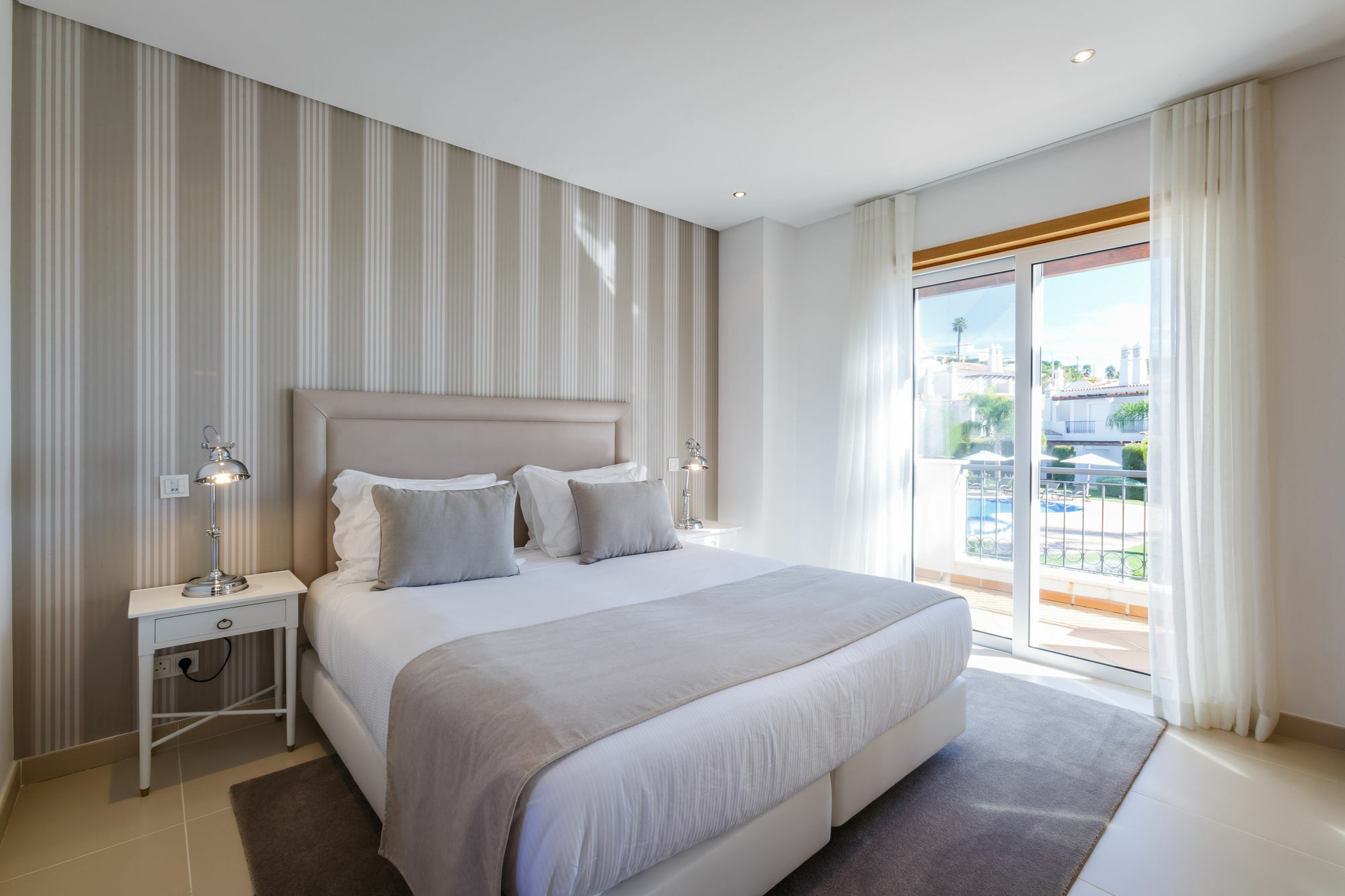 The Crest Hotel Almancil Ngoại thất bức ảnh