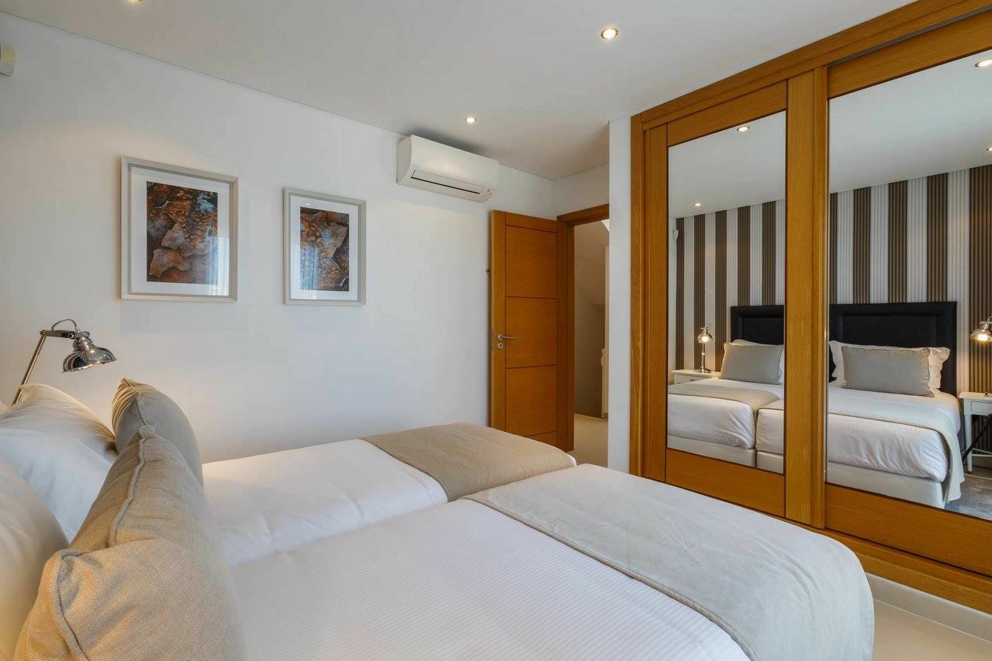 The Crest Hotel Almancil Ngoại thất bức ảnh